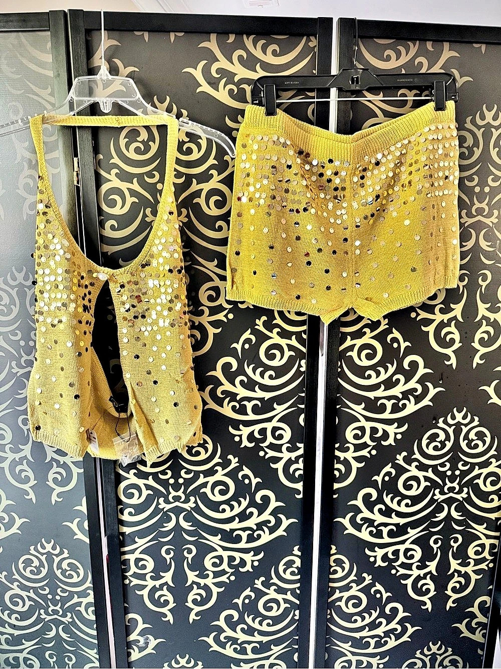 Fashion Nova Lexi Sequin Short Set Sequin Short Set Yellow XL NWT